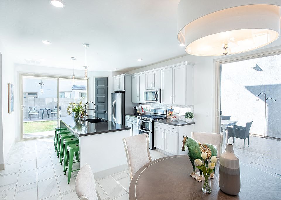 Dining / Kitchen 