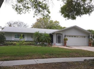 2126 Malcolm Dr, Palm Harbor, FL 34684