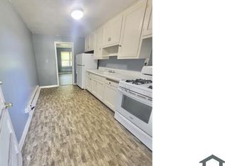 2419 19th St #1C, Racine, WI 53403