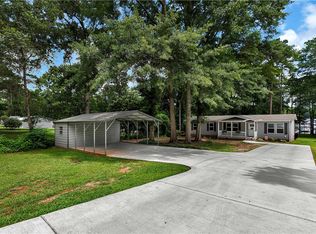 928 Dogwood Ln, Townville, SC 29689