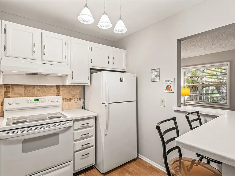 11 Vista Gardens Trl #204 — Photo 11