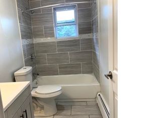 2 Treat St APT 13E, West Haven, CT 06516