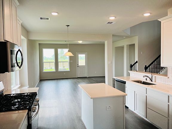 4th image of 10911 Amador Peak Dr
