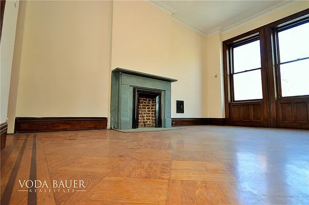 Rented by Sam Tabak | media 2