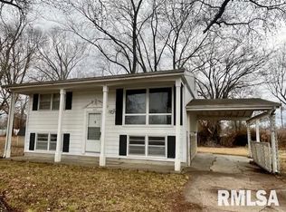207 N Ash St, De Soto, IL 62924