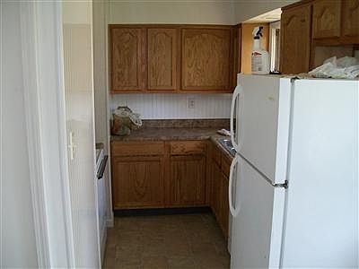 2nd image of 1106 Briarwood Dr