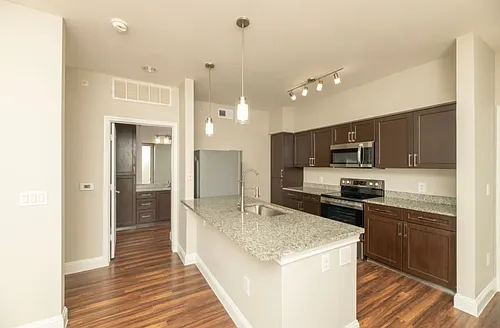 Amber Oaks Photo 1