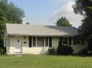 7 Francis Rd, Danbury, CT 06810