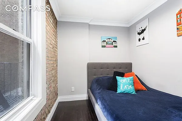 Sold by Compass | media 16