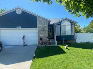 8492 S Mardi Gras Ln, West Jordan, UT 84088