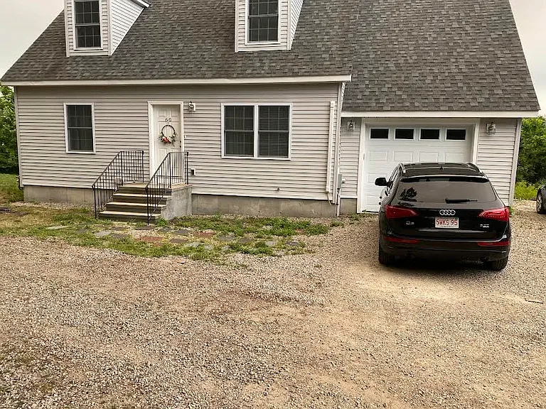 60 Camp St — Photo 1