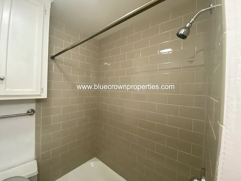 10307 Lone Pine Ln — Photo 12