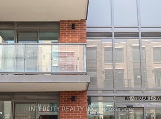 85 Attmar Dr #230, Brampton, ON L6P 2R4