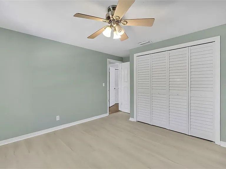 8424 Stillbrook Ave — Photo 18