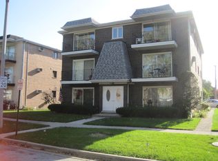 6139 Marshall Ave #201, Chicago Ridge, IL 60415