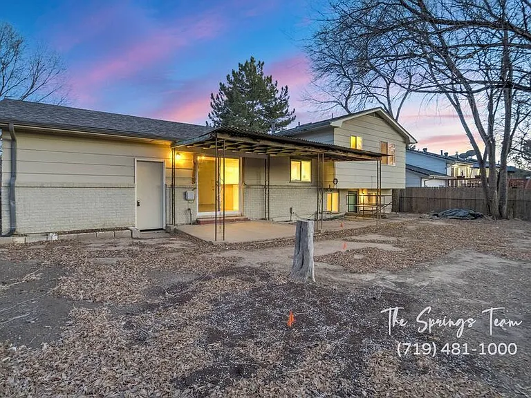 7240 Sullivan Cir — Photo 4