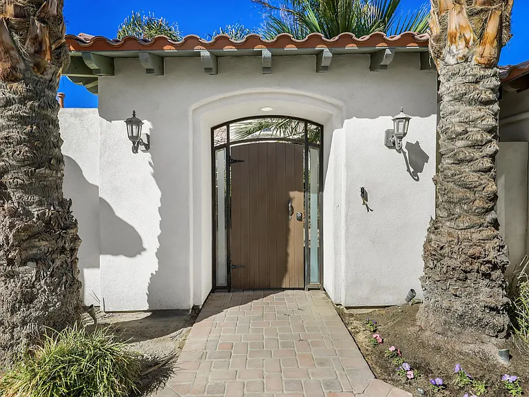 51075 Marbella Ct — Photo 27