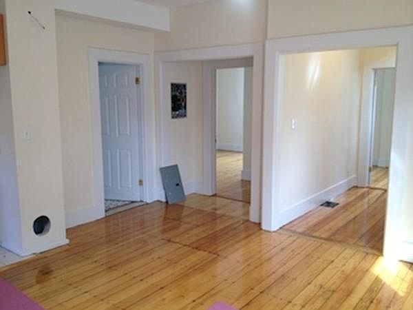 2nd image of 65 Mozart St #2
