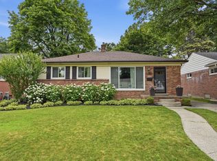 1132 Hickory Ave, Royal Oak, MI 48073
