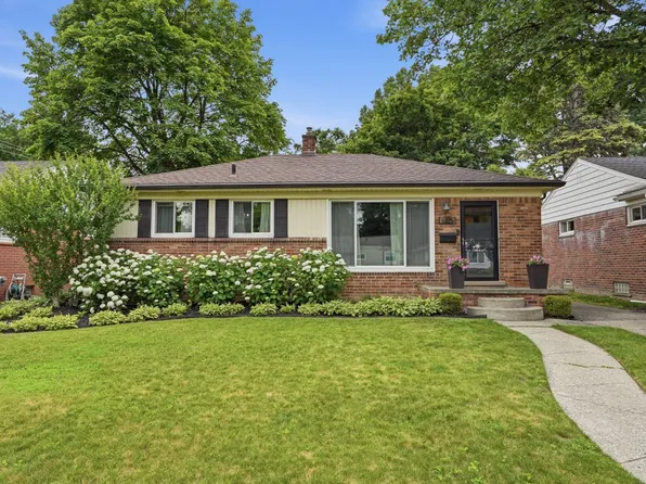 1132 Hickory Ave, Royal Oak, MI 48073