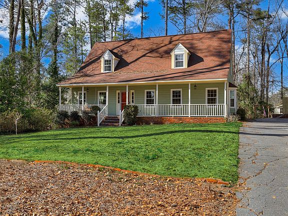 3rd image of 315 Rabun Valley Ln