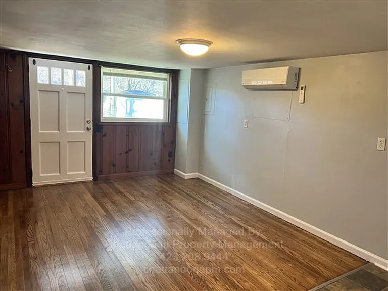 310 S Parkdale Ave #A — Photo 9