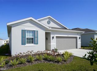 303 Lake Smart Cir, Winter Haven, FL 33881