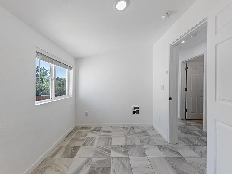 20485 Oregon #99W — Photo 26