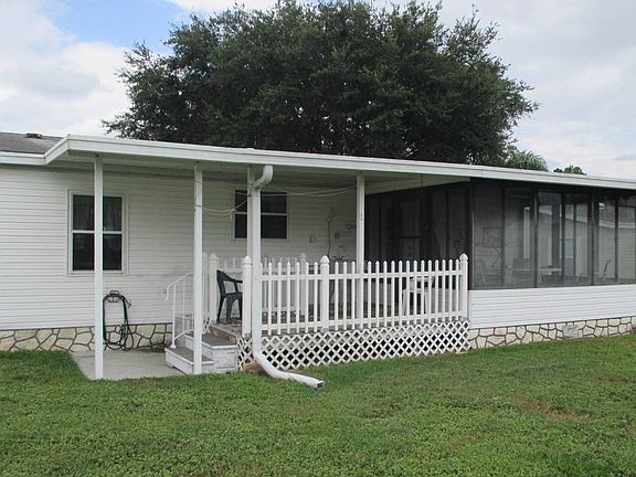 2nd image of 14254 Nieves Cir #4312