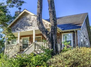 215 Bunchberry Way, Depoe Bay, OR 97341