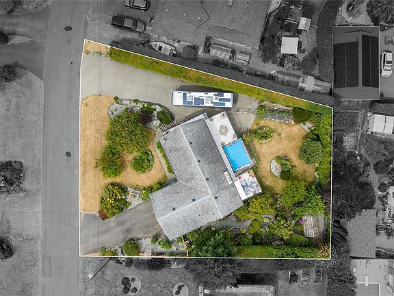 3rd image of 10843 Grandview Rd