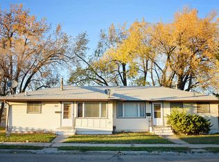 700 5th Ave SW, Minot, ND 58701