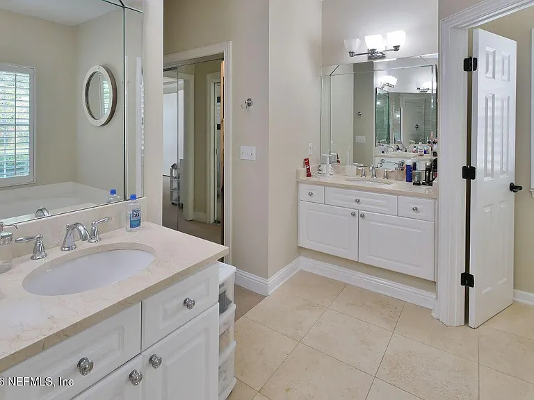 141 Deer Cove Dr — Photo 18
