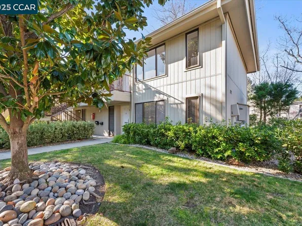 1324 Singingwood Ct APT 4, Walnut Creek, CA 94595