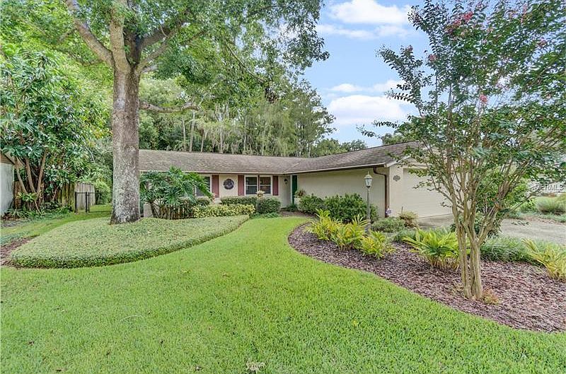 1st image of 16507 Lonesdale Pl