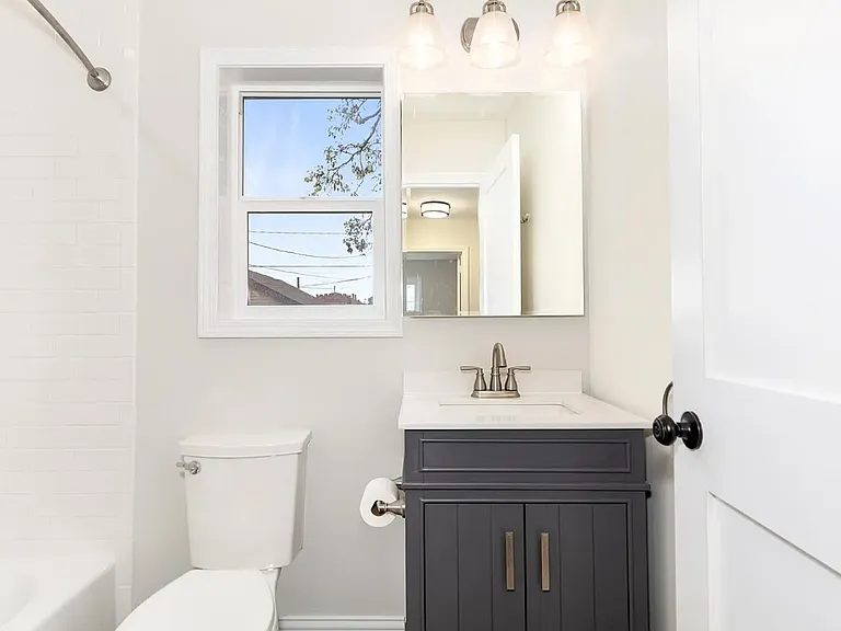 4447 Joliet Ave — Photo 21