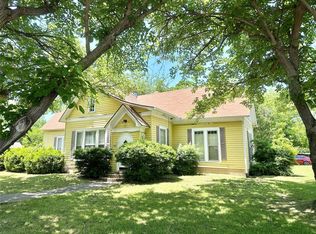 505 S Grand Ave, Gainesville, TX 76240