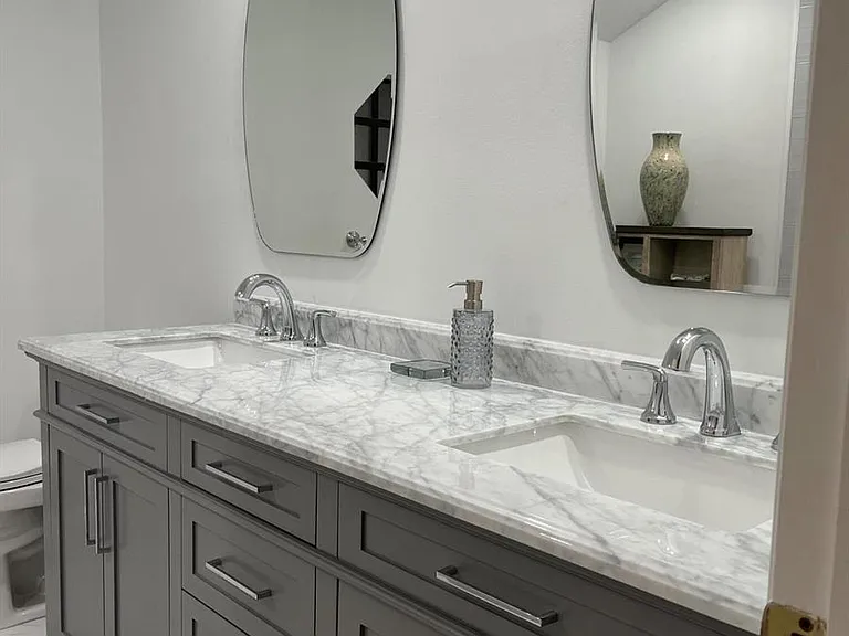 364 Prestwick Cir #4 — Photo 26