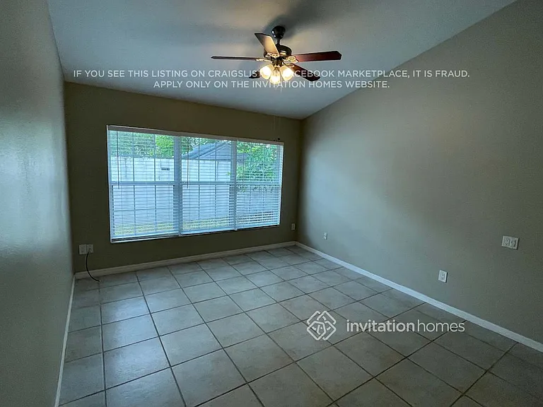 829 W Charing Cross Cir — Photo 7