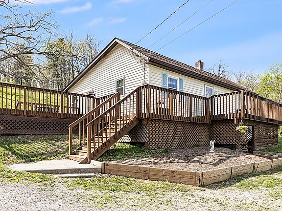 3rd image of 6590 River Rd