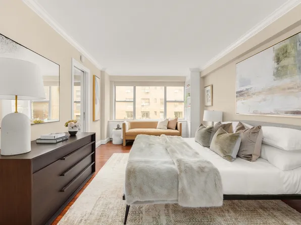 230 East 79th Street image 9 of 20