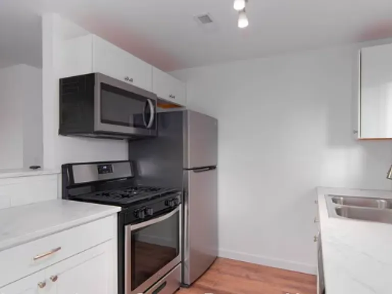 3608 N Monroe St — Photo 4