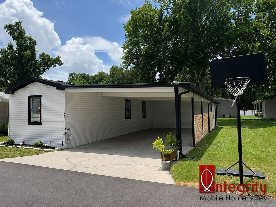 1st image of 790 NE 78th Pl #21