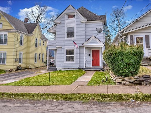 2nd image of 121 Fairfield Ave