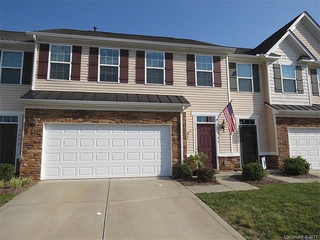 1st image of 3227 Mistletoe Dr #3227