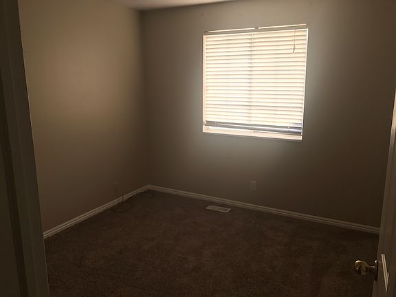2nd image of 5587 W Shadberry Cir
