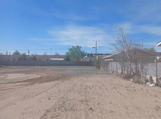 304 Candelaria Rd NW, Albuquerque, NM 87107