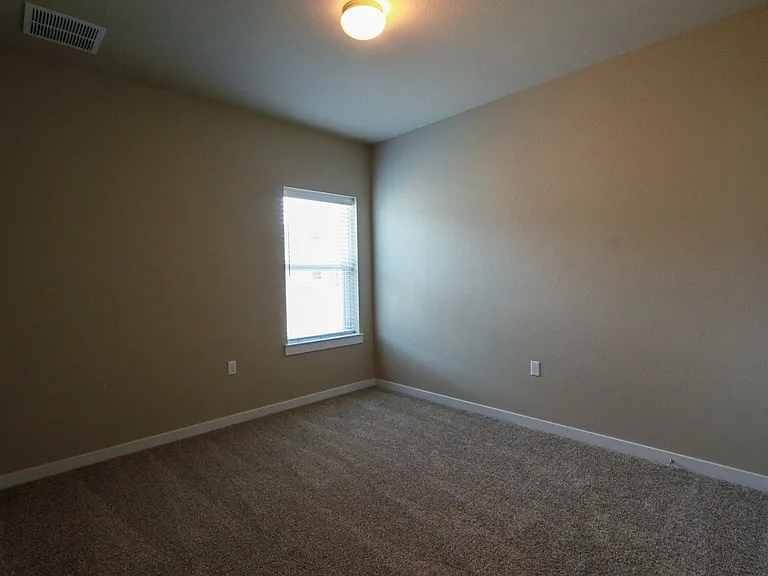 4722 Page St — Photo 22