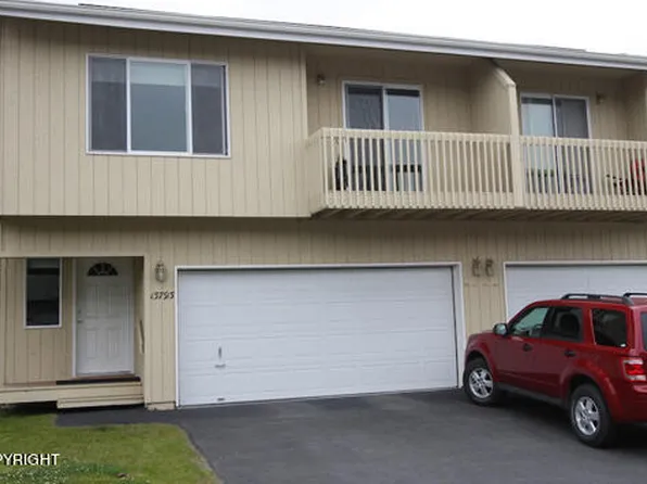 13793 Hunterwood Ln #111, Eagle River, AK 99577