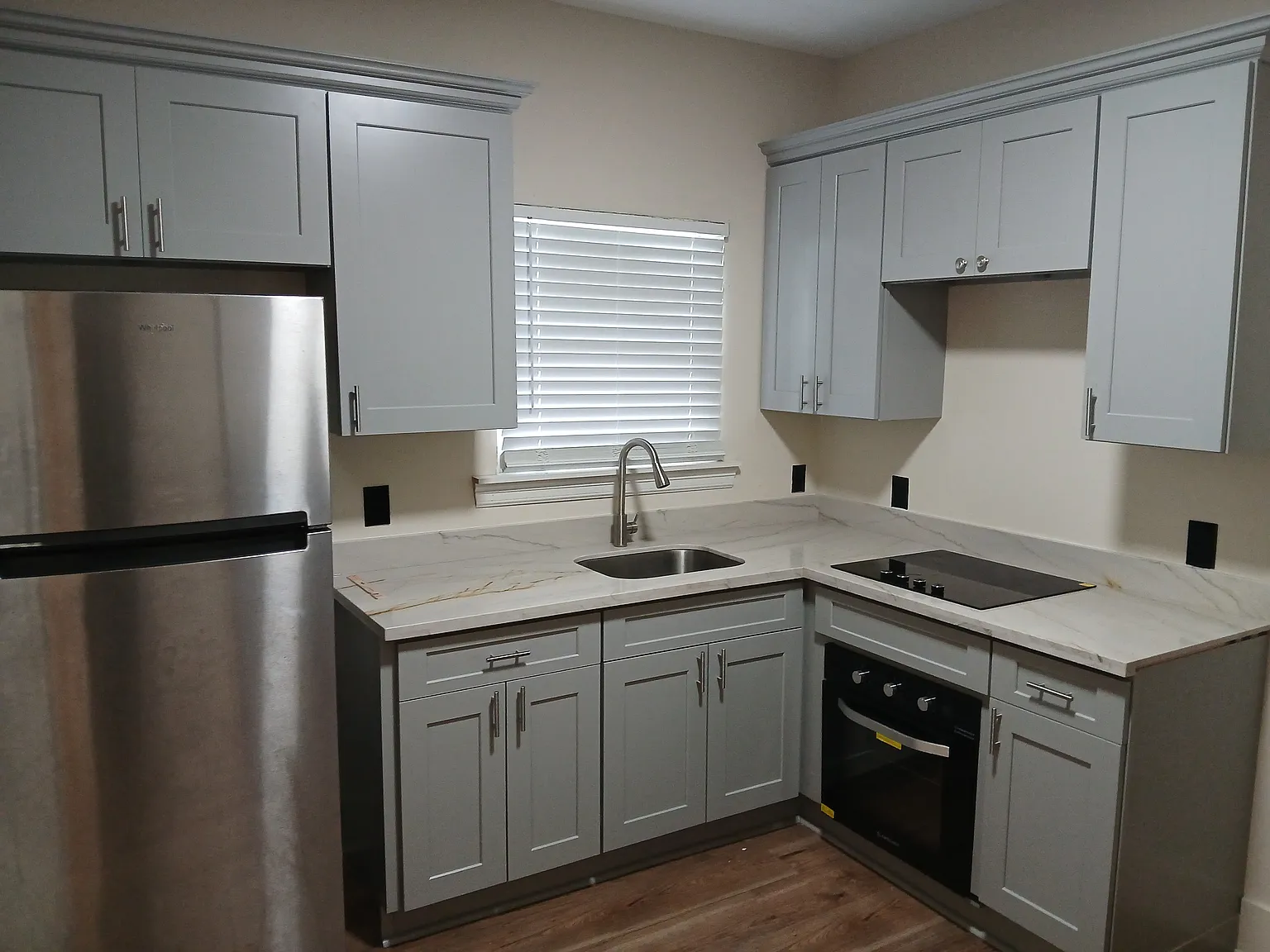 2 bed, $1,295 — Photo 4